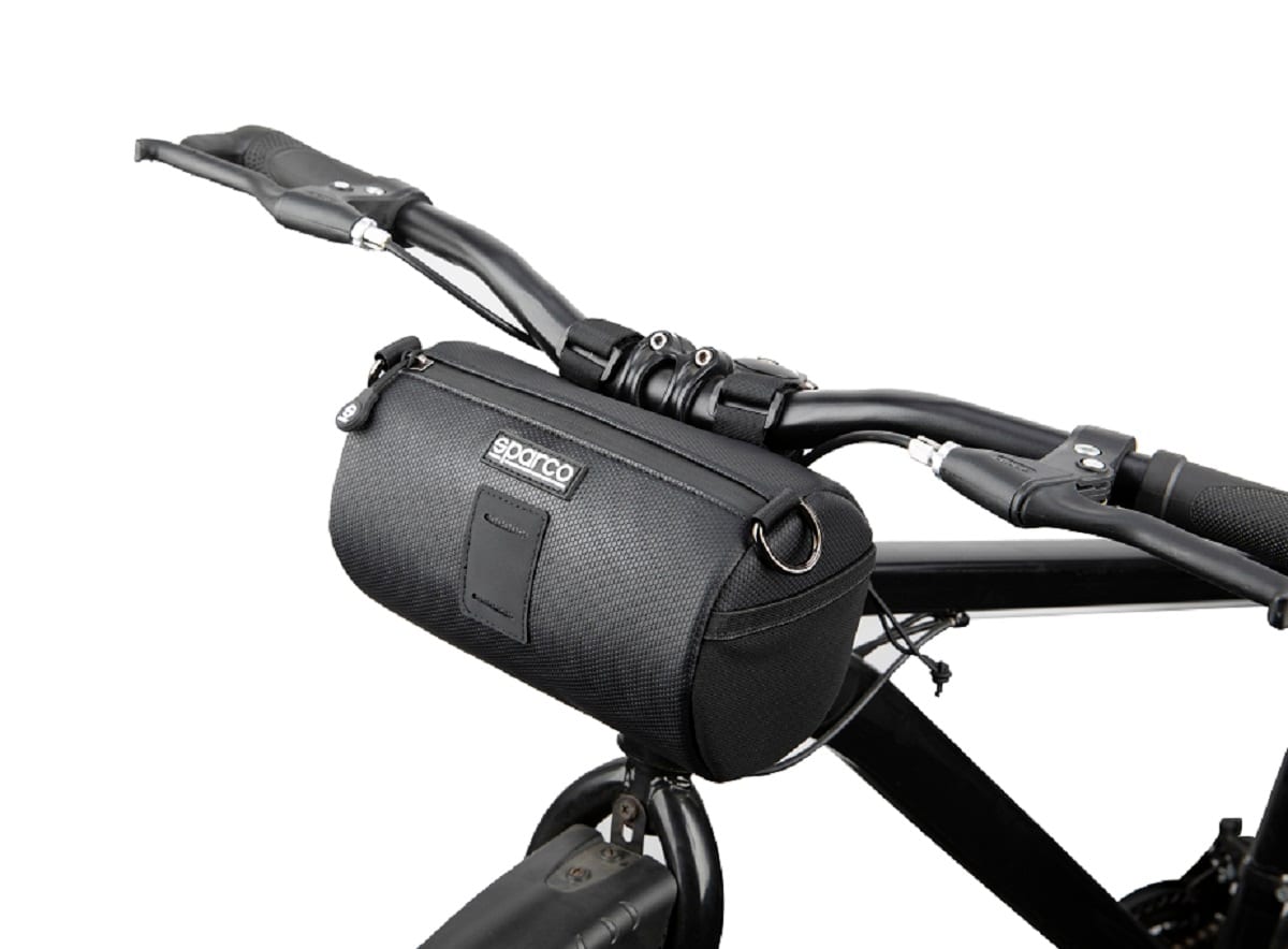Bolsa impermeable negra Sparco SE117, montada en el manubrio