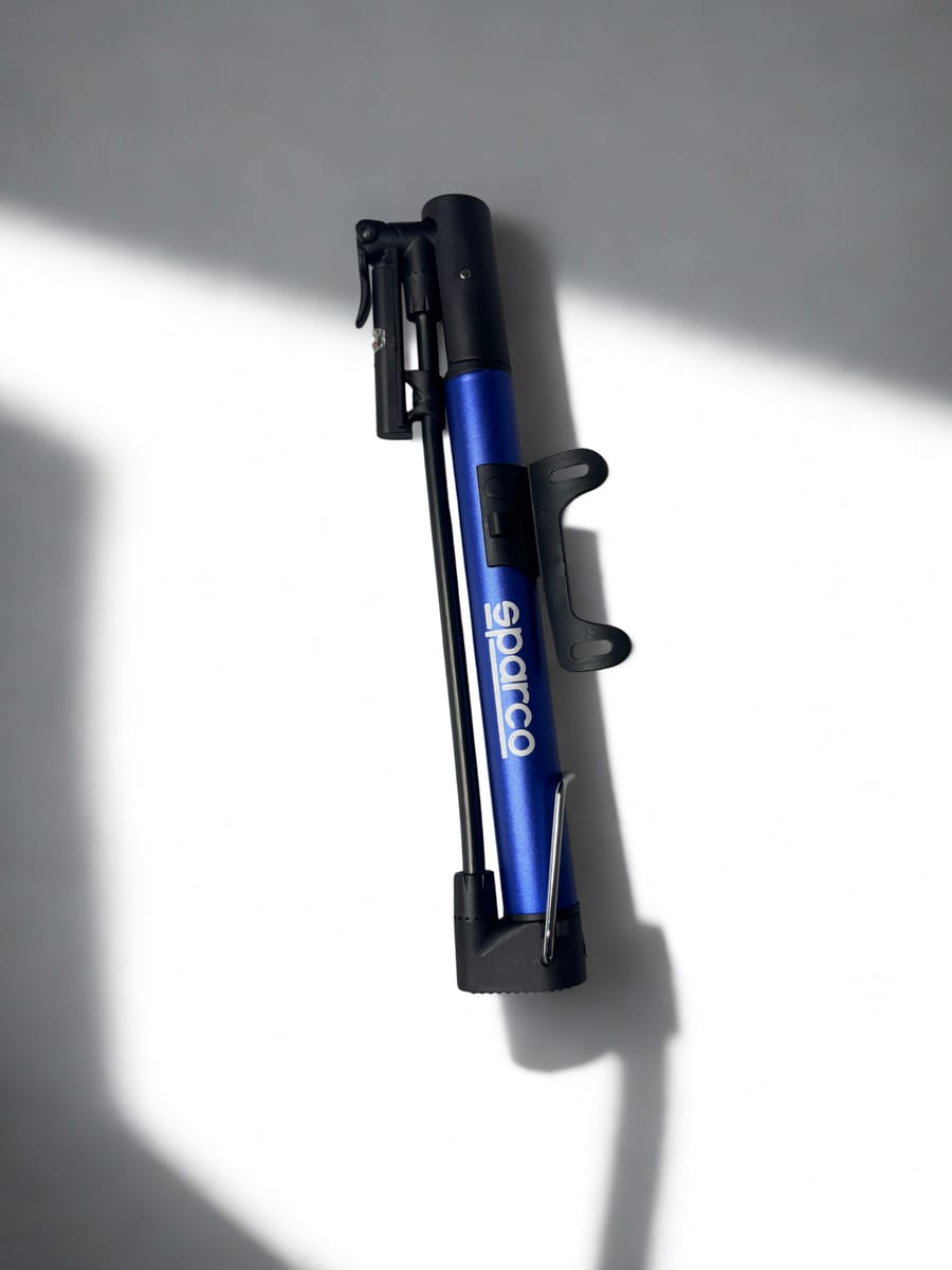 Bomba de aire Sparco SE602BL, ambientada